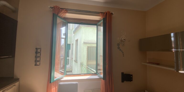 image00041