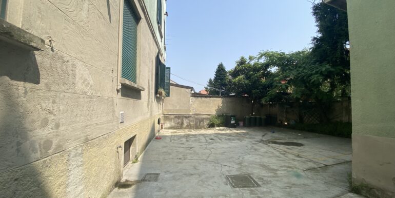 image00049