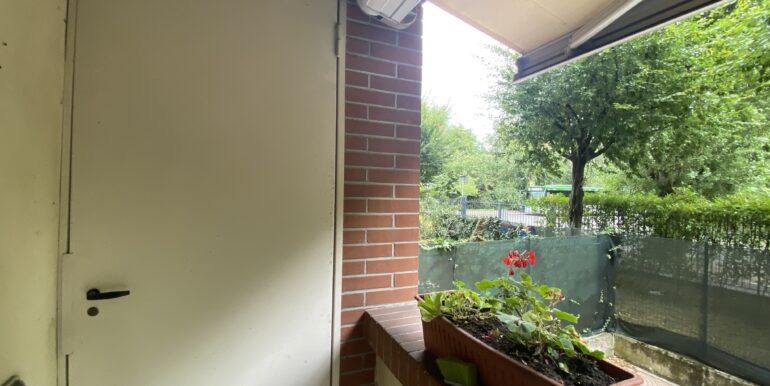 image00043