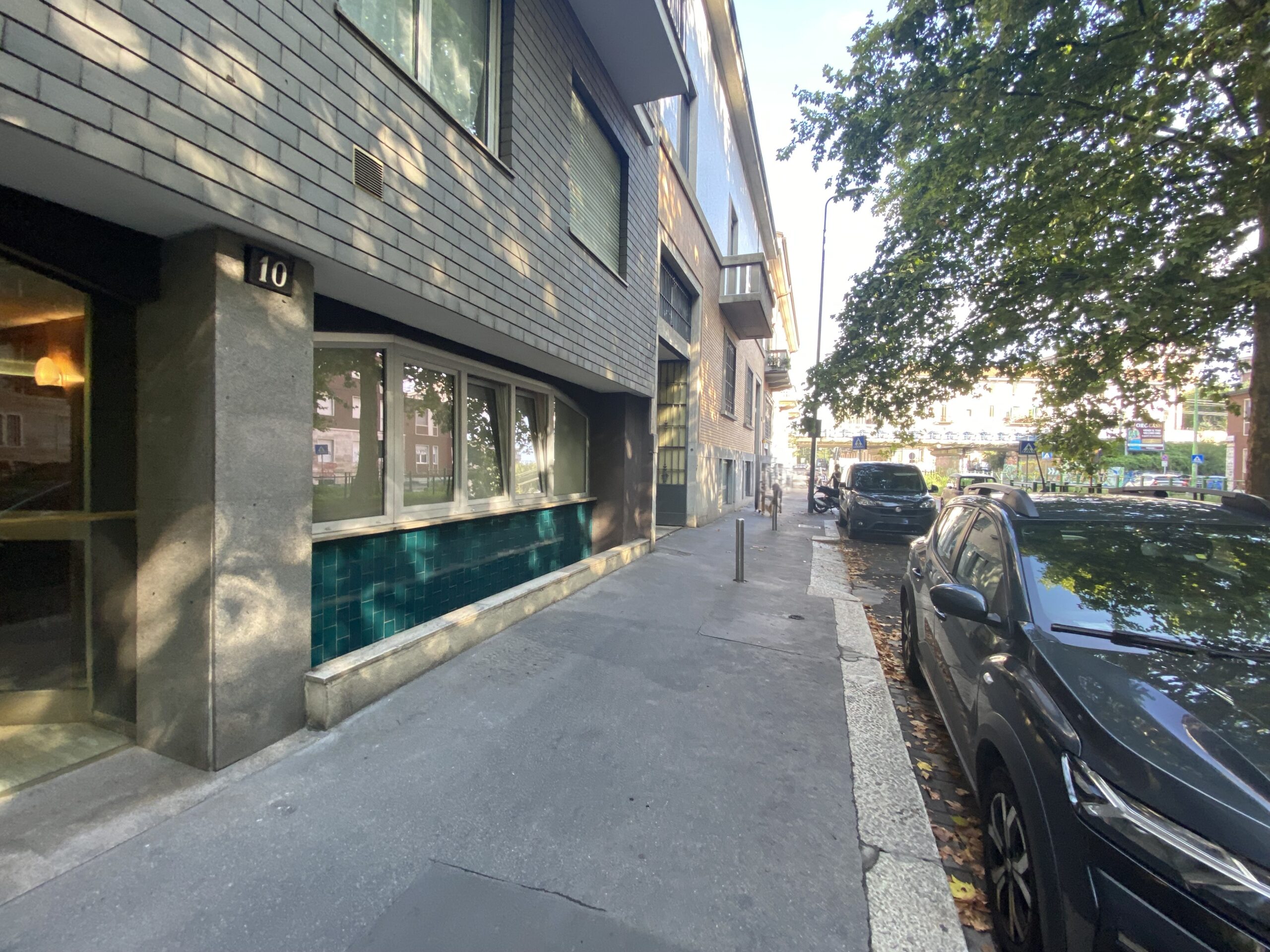 2 locali libero subito