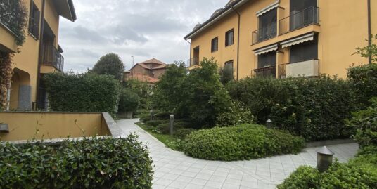 2 locali libero subito