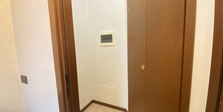 image00041