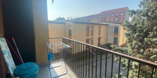 2 locali con tripla esposizione