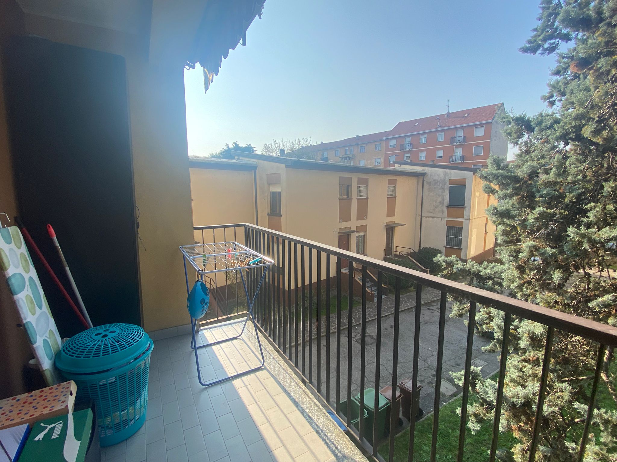 2 locali con tripla esposizione