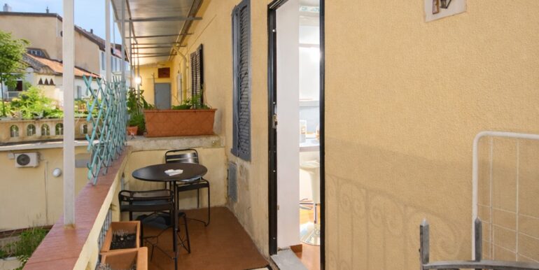 11F80B13-B2DC-4BE2-8144-F3511CC3660D