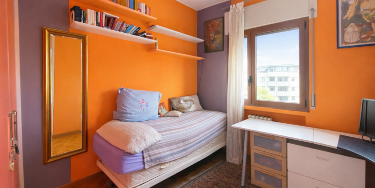 2E19A1BC-C5DA-4AB9-9E0D-9DAAA24FDEC4