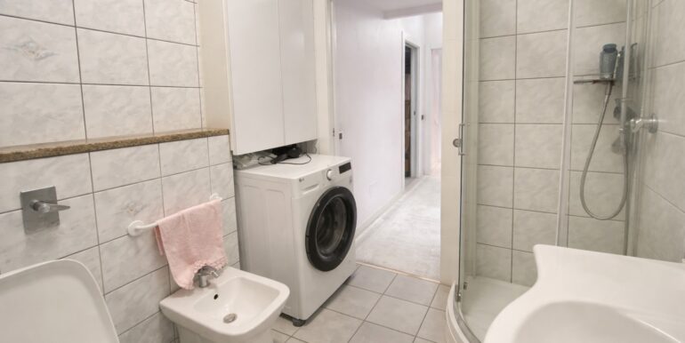 3C4B065B-F130-4AB5-A8AF-D28815E620FA