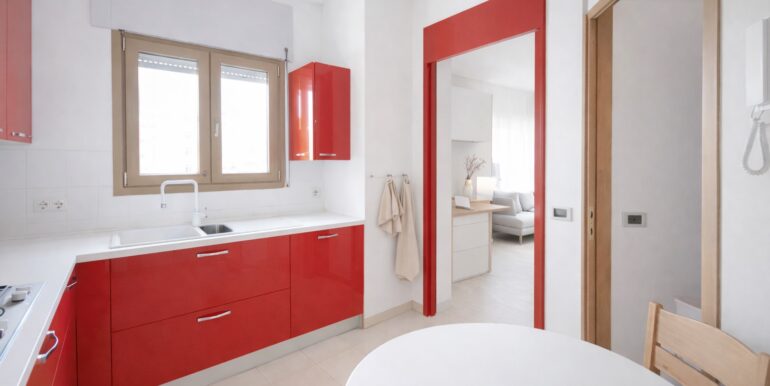 54797CF7-3DC0-4B8C-A279-1DD7E65068D9