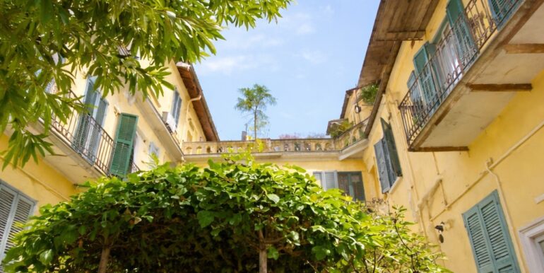 5592AFBE-978D-480A-B965-42AED237529C