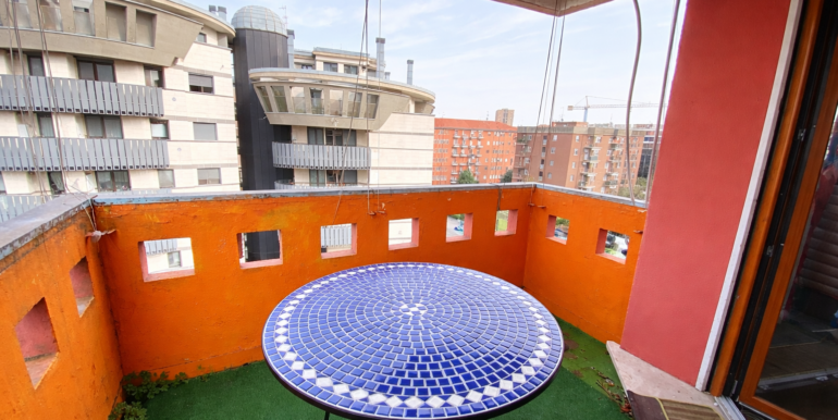 606F64E4-2662-45D3-9CF0-A5AAC62D66FD