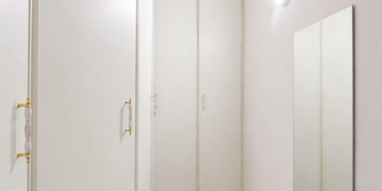 8759CCB3-1C89-429A-864E-F9DE276E401A