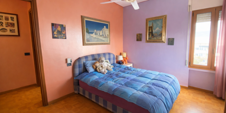 C479525F-B214-4BC5-A9CC-AB993282DED4