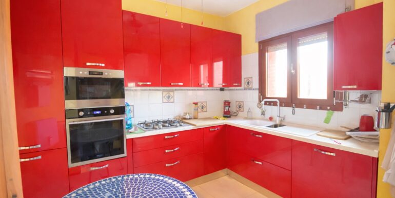 E49469D8-5338-4DE3-AE85-BAC2E27EFA5E