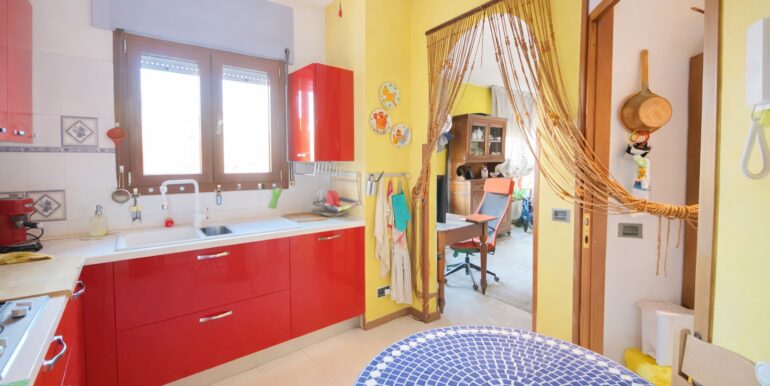 EBC7AD55-217A-4789-A1E3-83FE2D2A0746