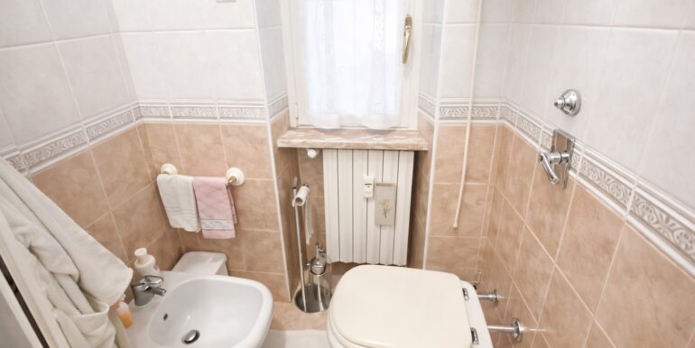 A94DDE8D-DB14-4105-824A-C553A744BBA3