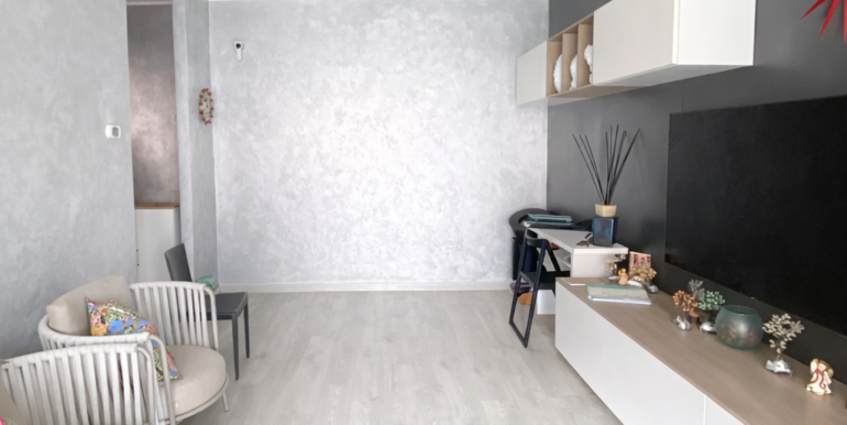 37A46B70-B2C7-43E7-960E-E5795D1C8D83