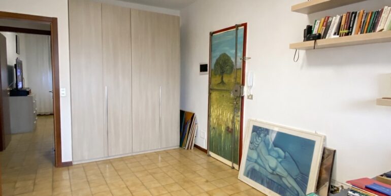 4E115521-B051-462E-9041-7903683D2840