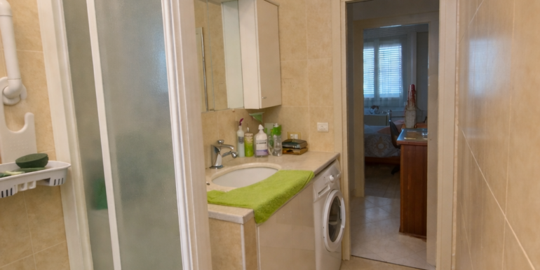 B5170A34-1896-430B-B262-5F9F6B6BFF1C