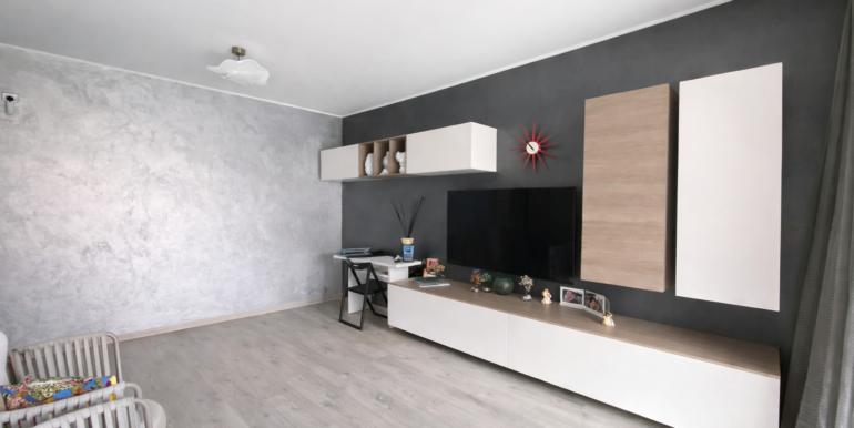 C6019FD2-5FF7-4C13-8BFC-05E102BB36FB