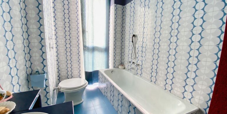 f05446be-e438-4a34-aea2-58188573e434